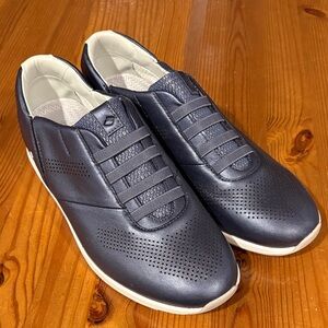 Sleek Navy Women's Athletic loafer Shoes